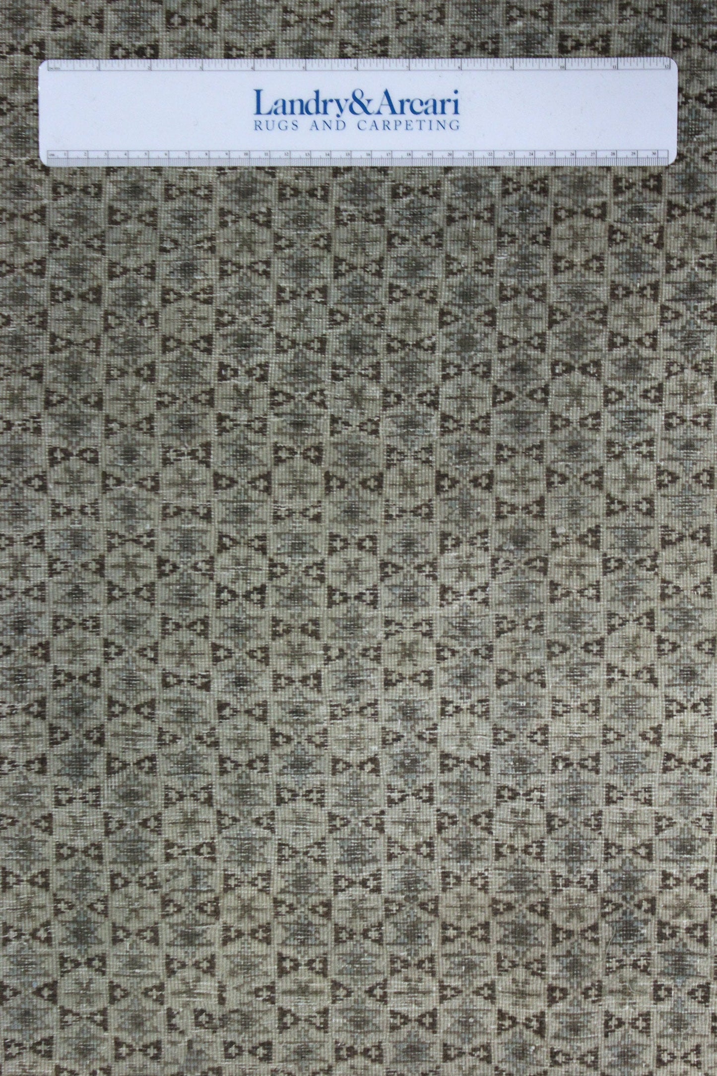 Vintage Qum Handwoven Traditional Rug, J68936