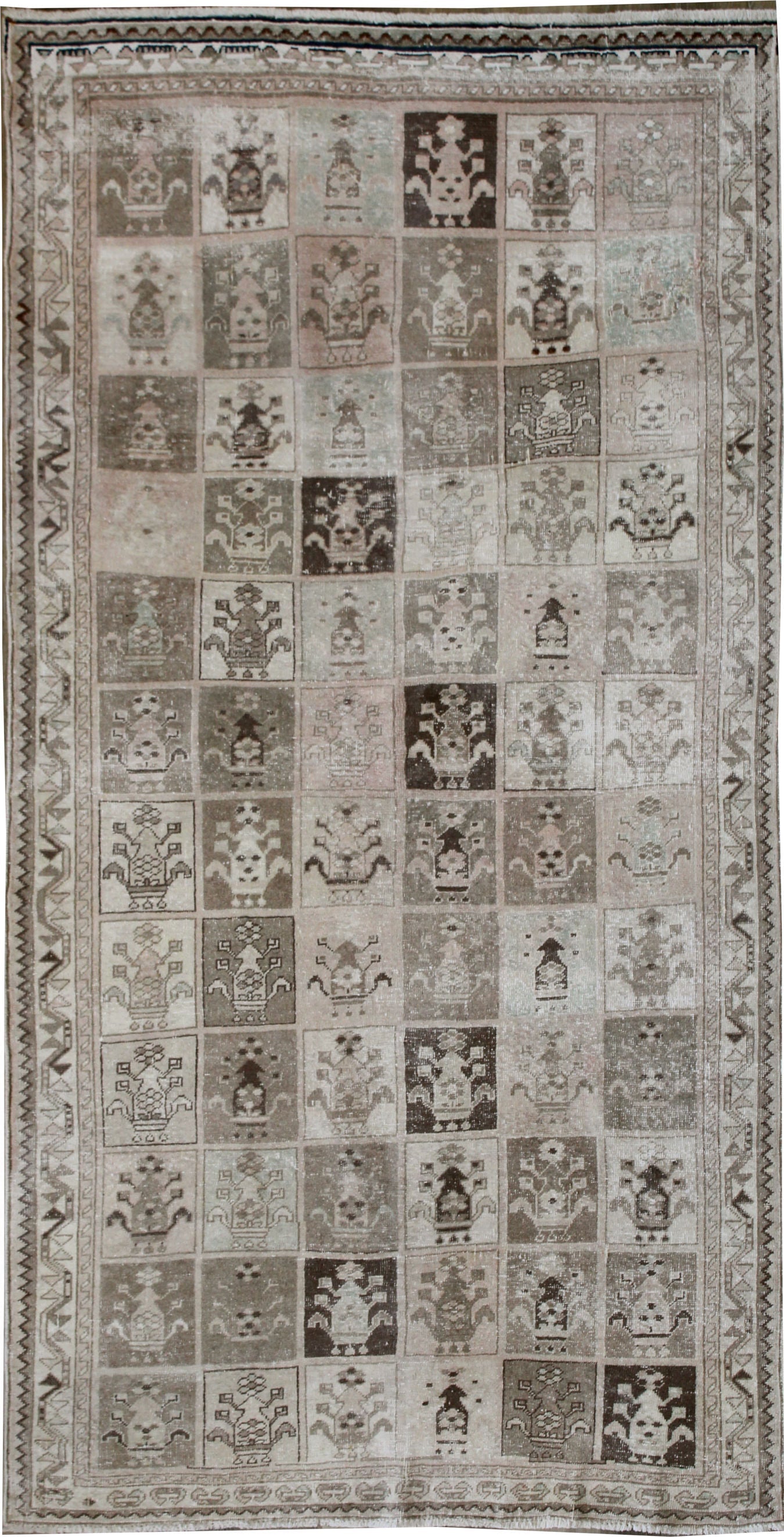 Vintage Bakhtiari Distressed Transitional Rug