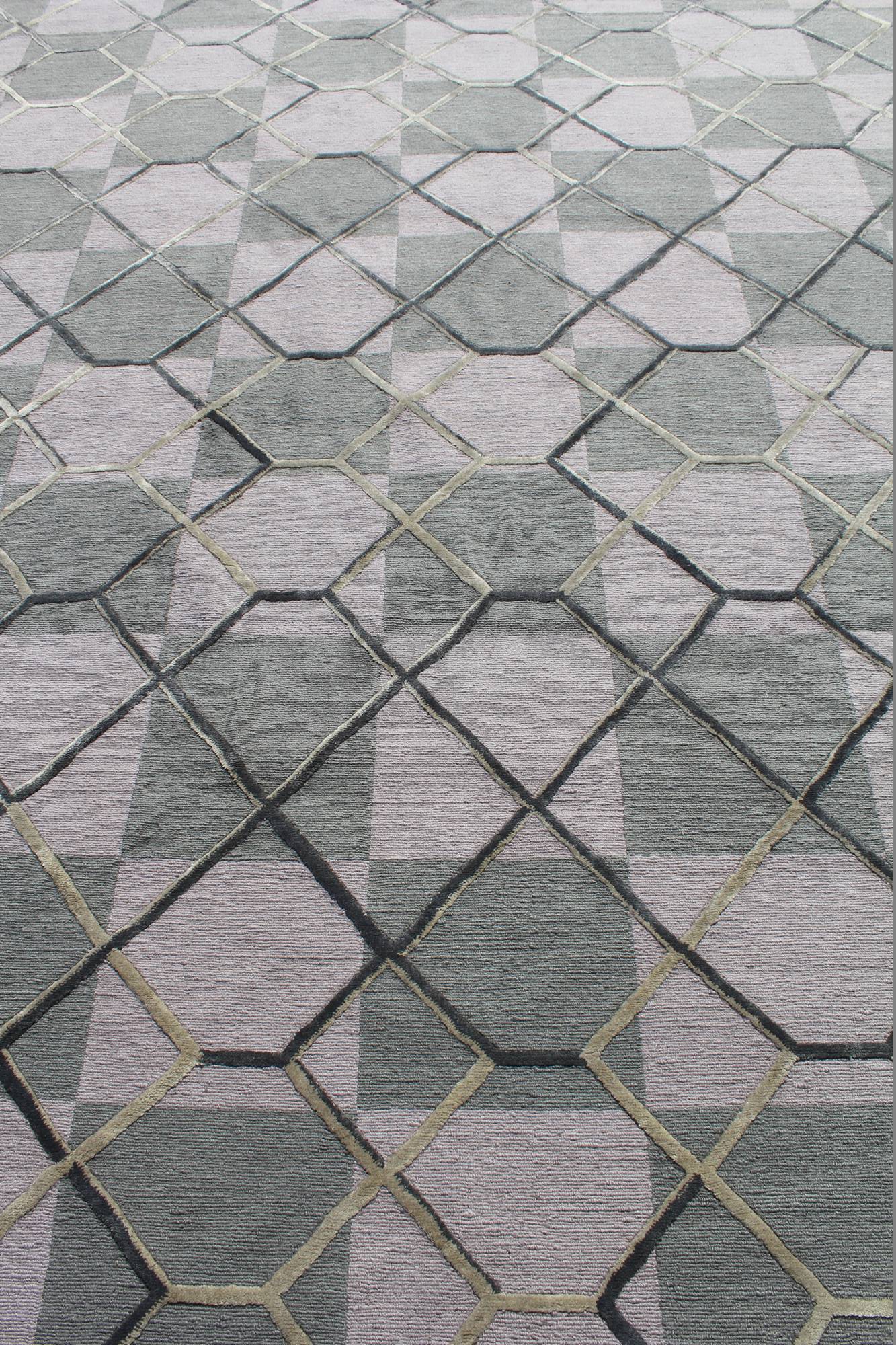 Crosswire Handwoven Closeout Rug, J25098