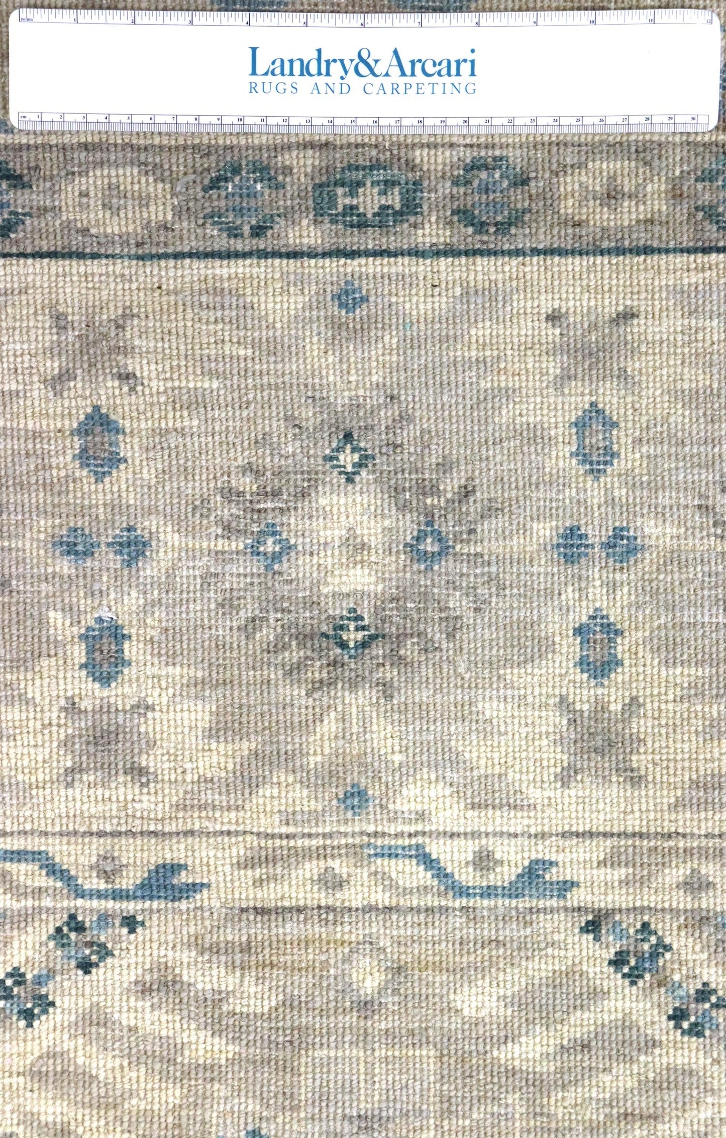 Ikat Handwoven Transitional Rug, J64505