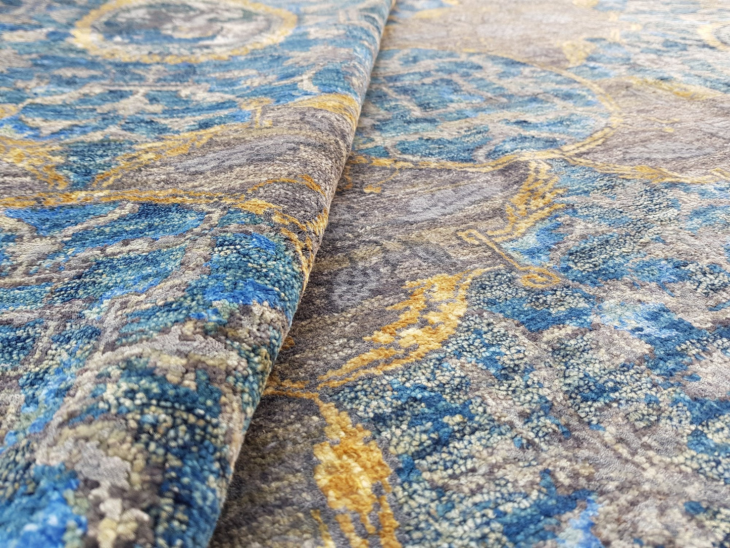 Ottoman Handwoven Transitional Rug, J64102