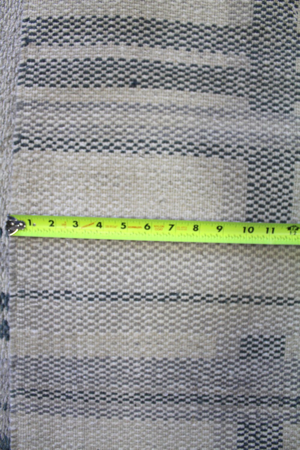 Plaid Handwoven Transitional Rug, J60264