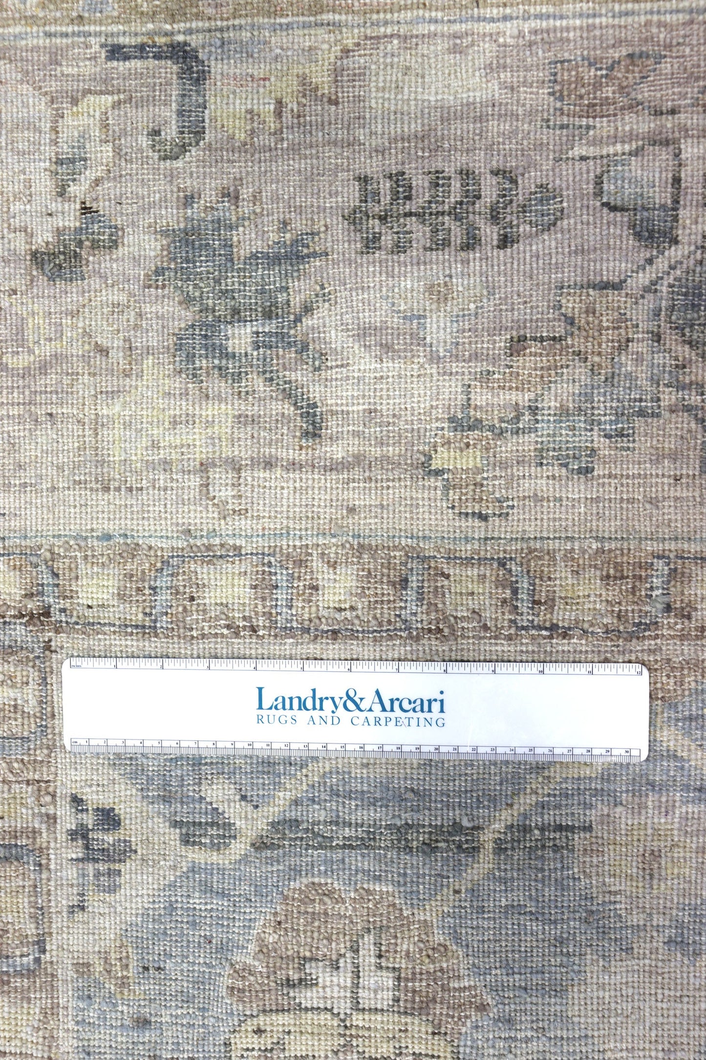 Tabriz Handwoven Transitional Rug, J65885