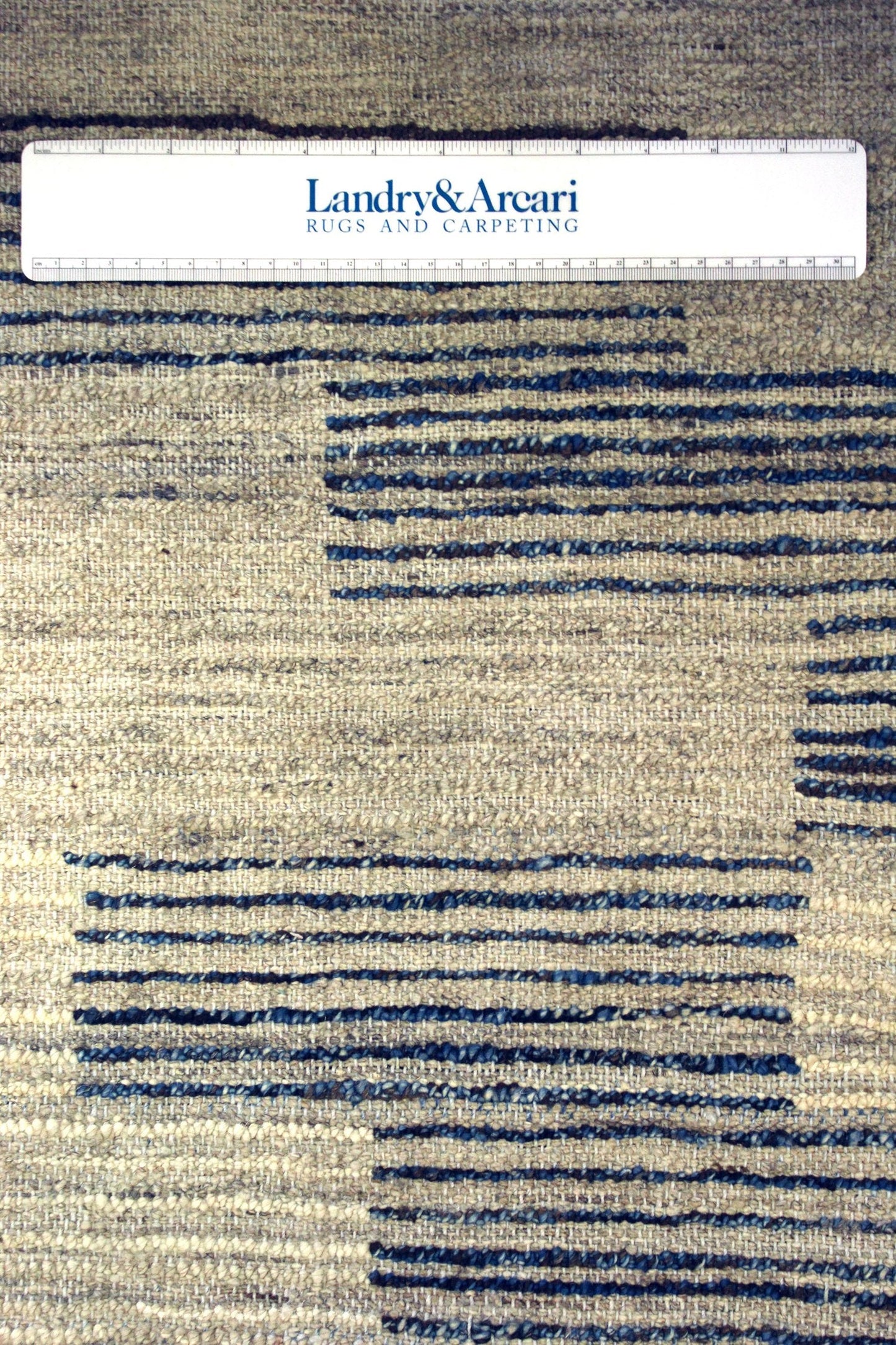 Moroccan Handwoven Tribal Rug, J69863