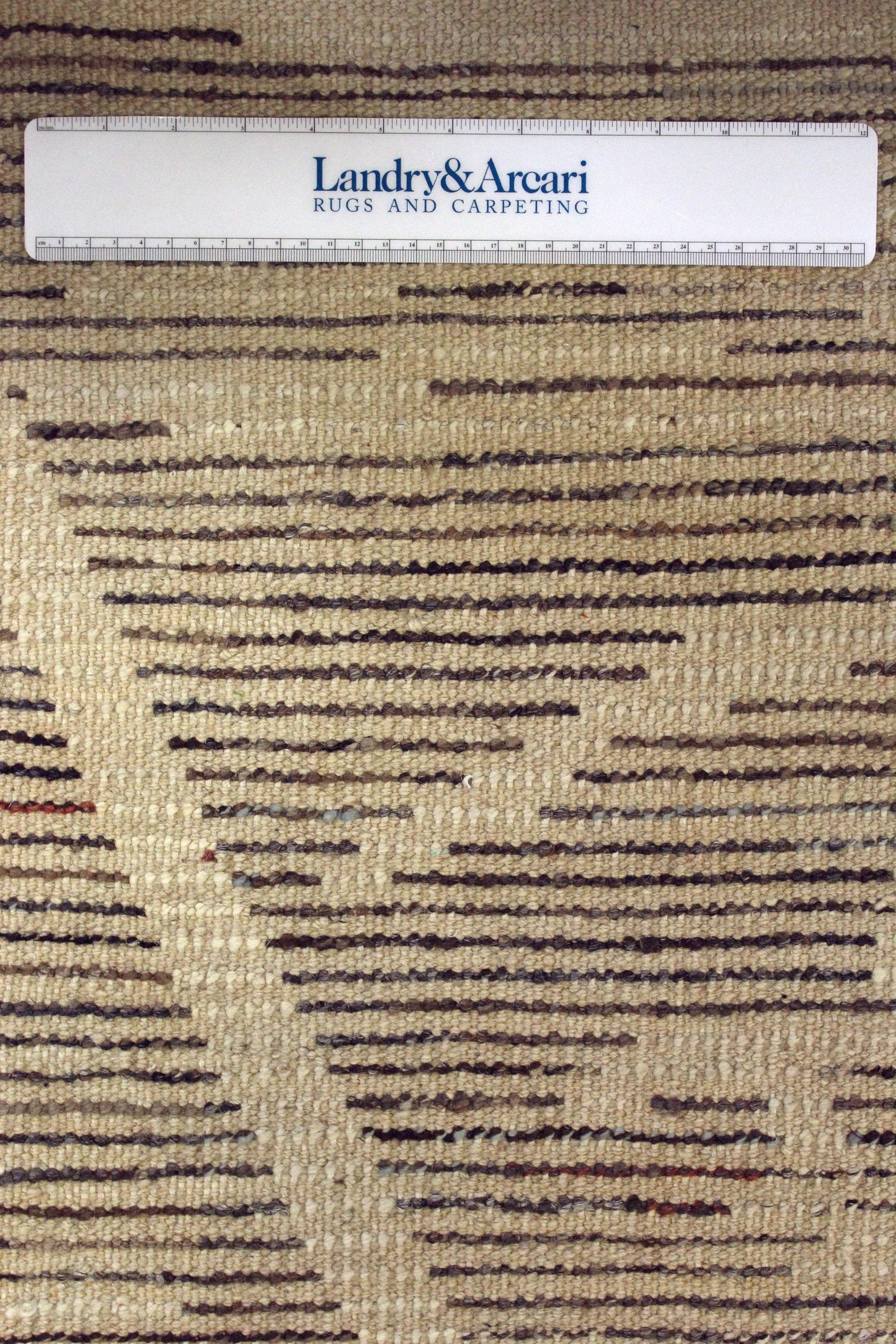 Moroccan Handwoven Tribal Rug, J69868