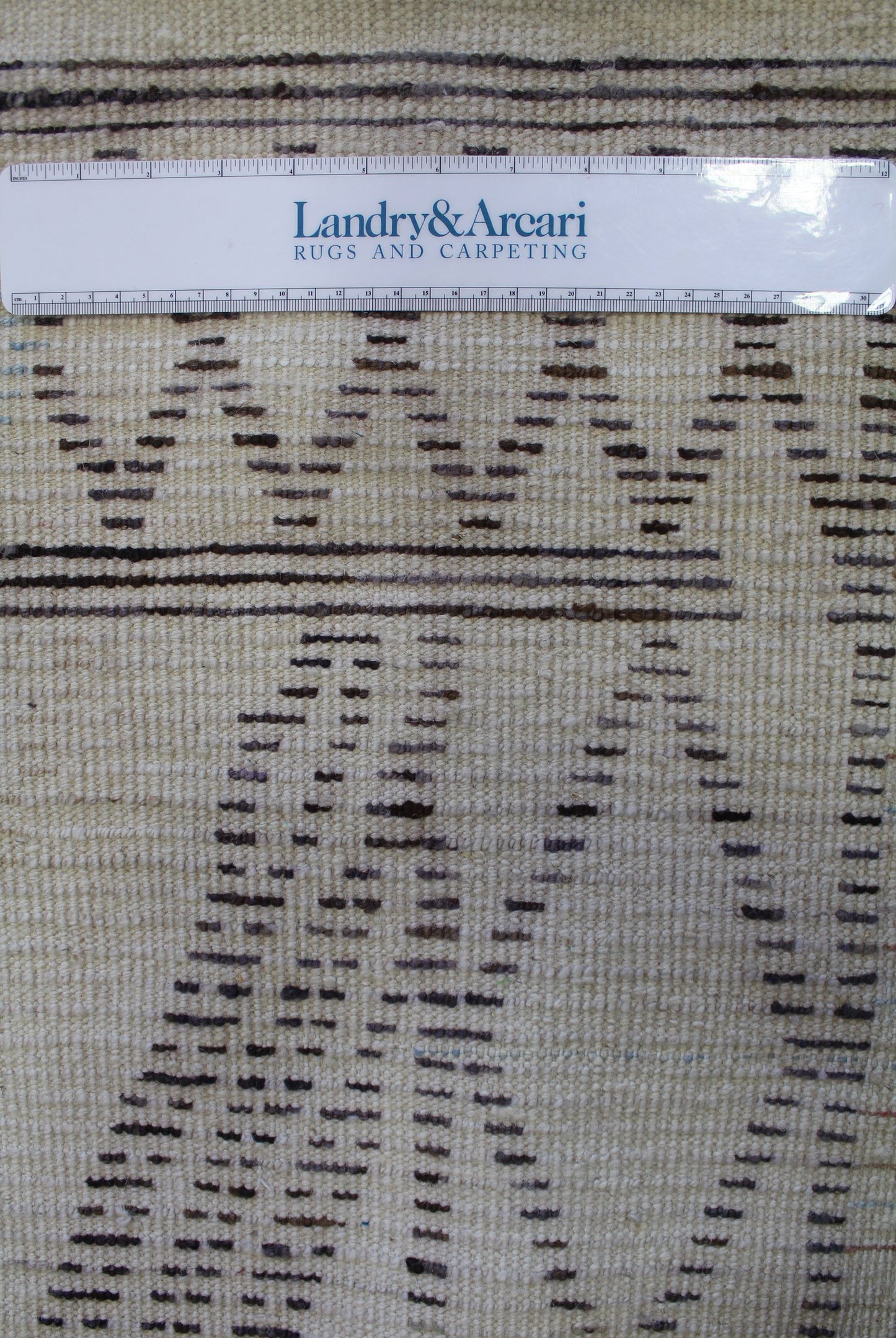 Moroccan Handwoven Tribal Rug, J62685