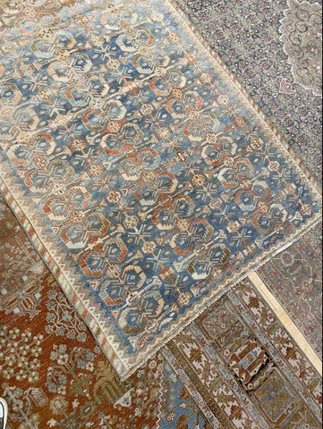 The Resurgence of Vintage Washed & Worn Rugs in Interior Design