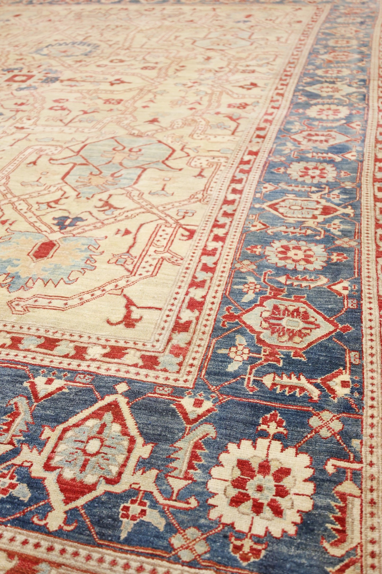 Vintage Serapi Handwoven Tribal Rug, 44968