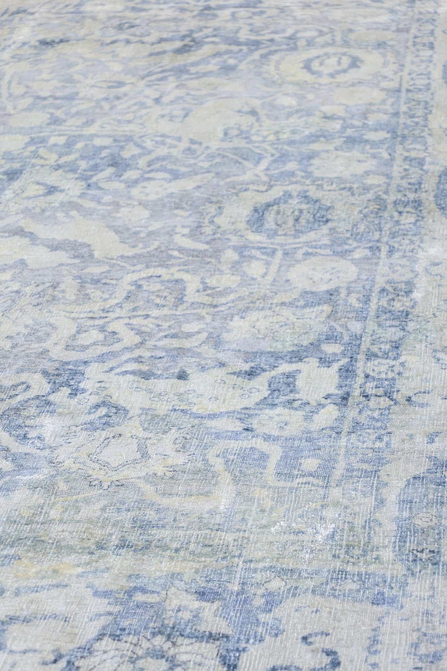 Heirloom Handwoven Transitional Rug, HR-19