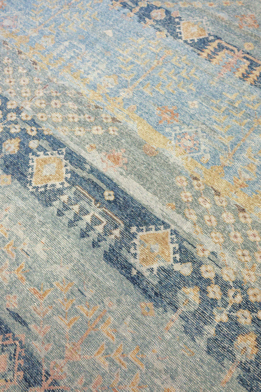 Willow Handwoven Transitional Rug, J68860