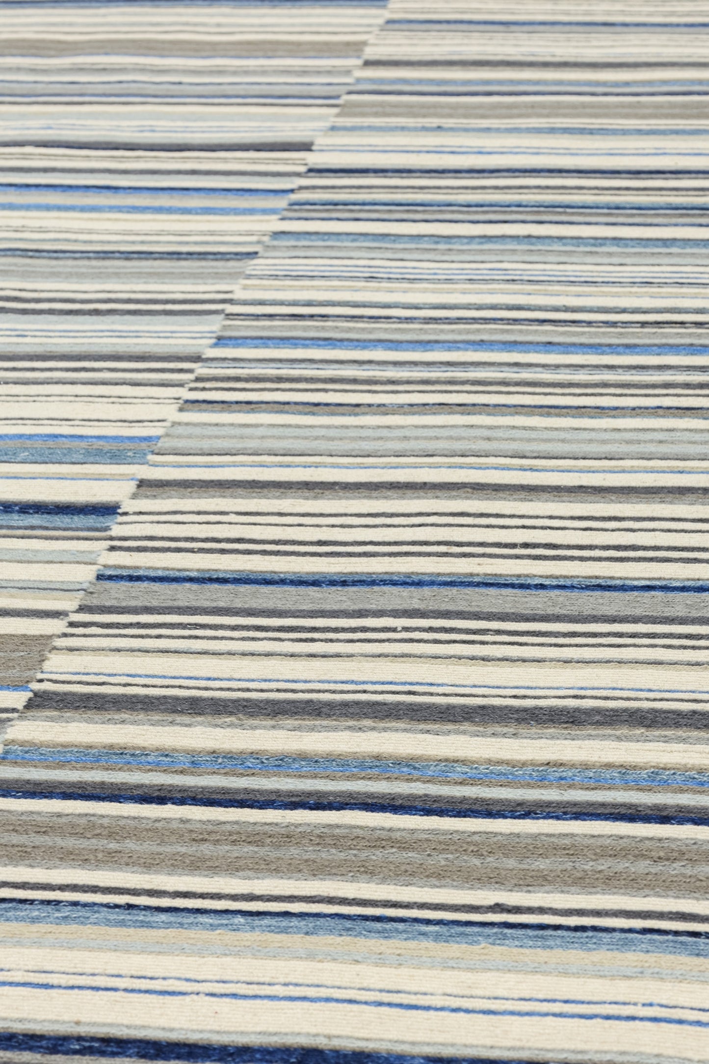 Stripe Soumak Handwoven Contemporary Rug, J80761
