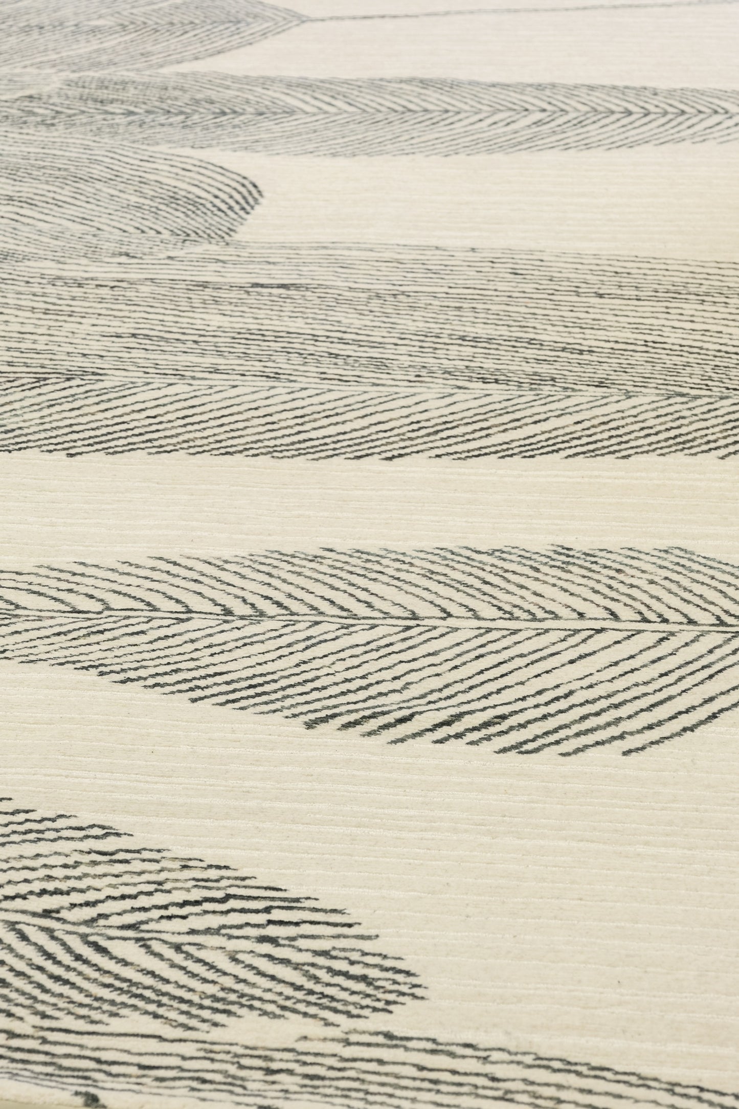 Plume Handwoven Contemporary Rug, J80765