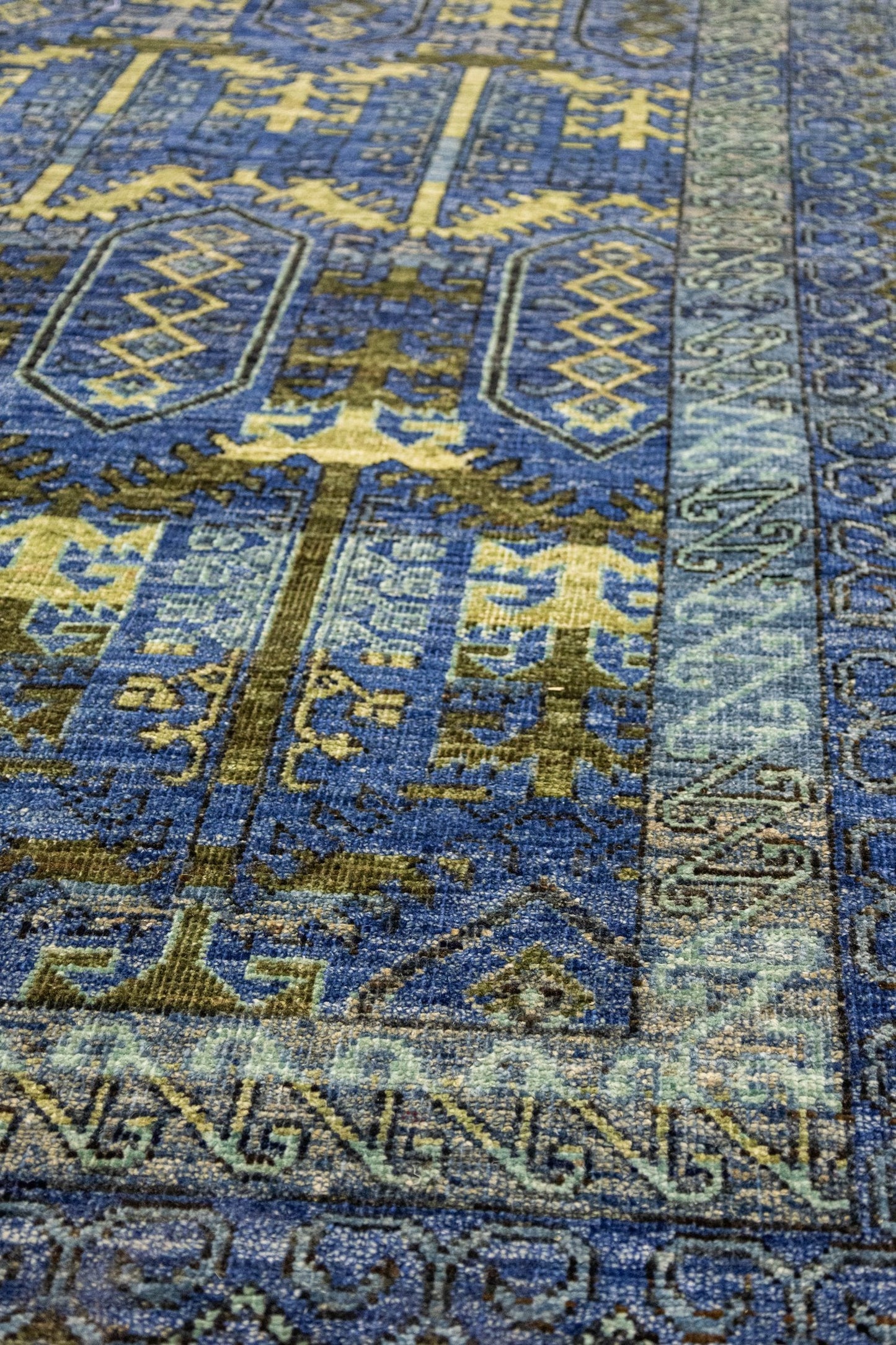 Baluchi Abrash Handwoven Tribal Rug, J87757
