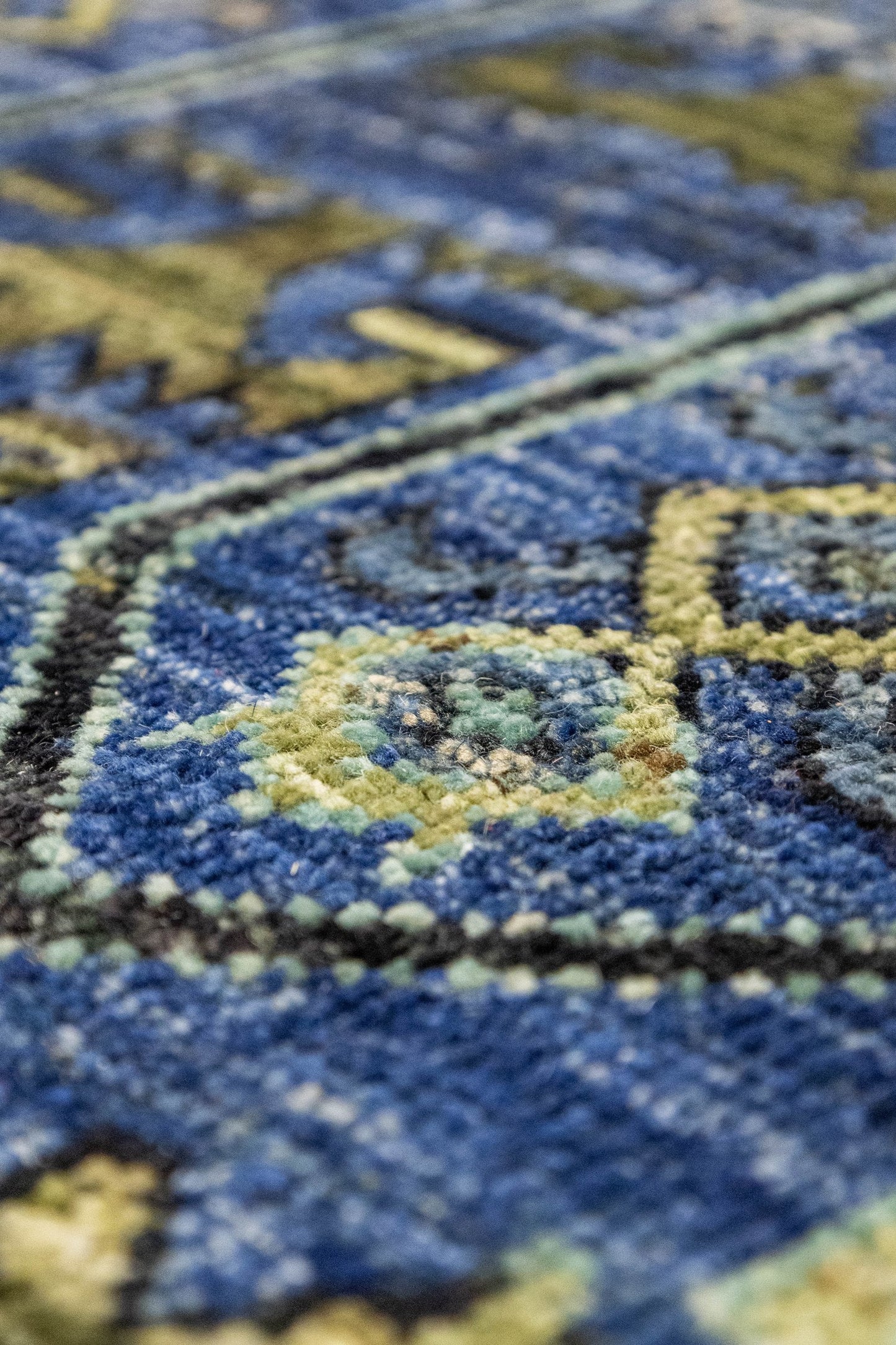 Baluchi Abrash Handwoven Tribal Rug, J87757