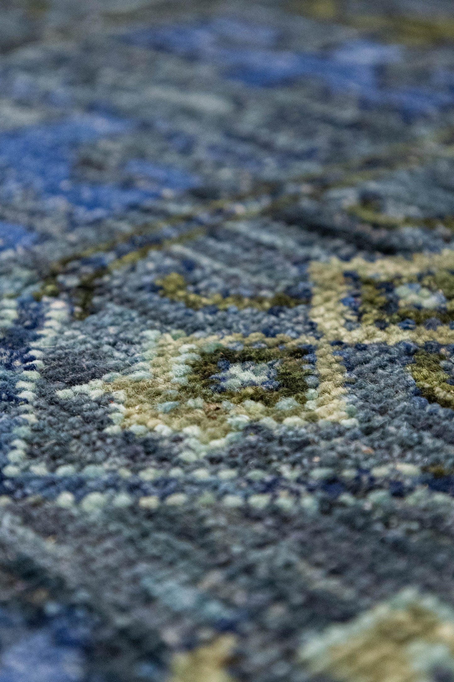 Baluchi Abrash Handwoven Tribal Rug, J87763