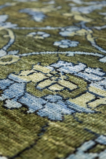 Polonaise Handwoven Traditional Rug, J87767