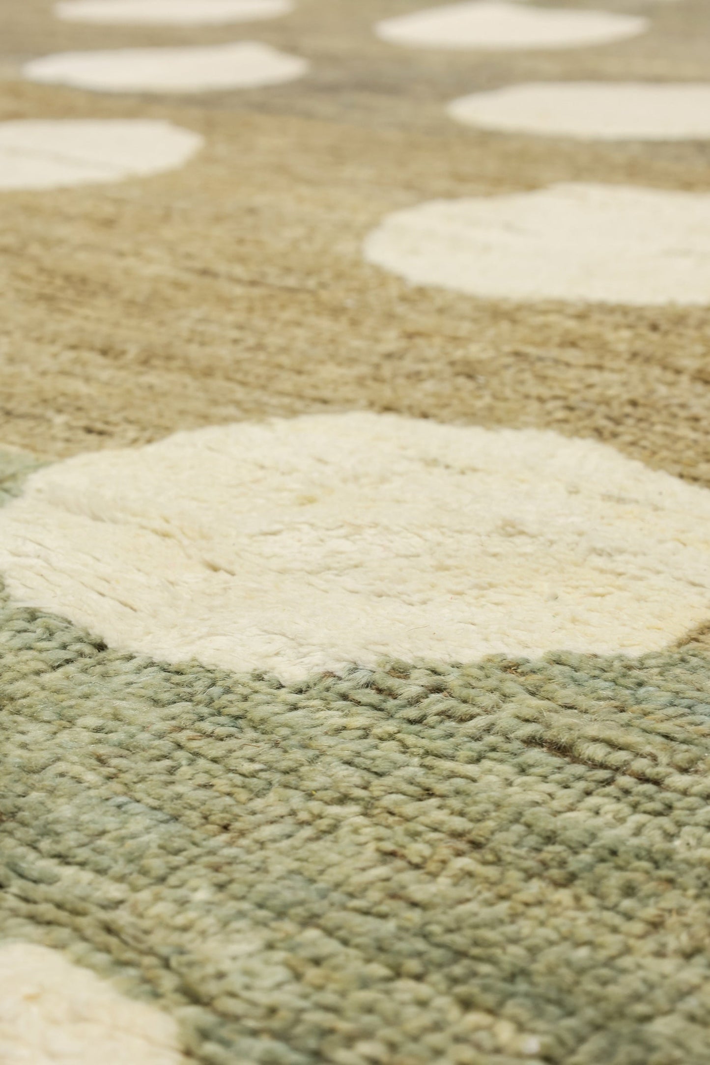 Handwoven Contemporary Rug, J80949