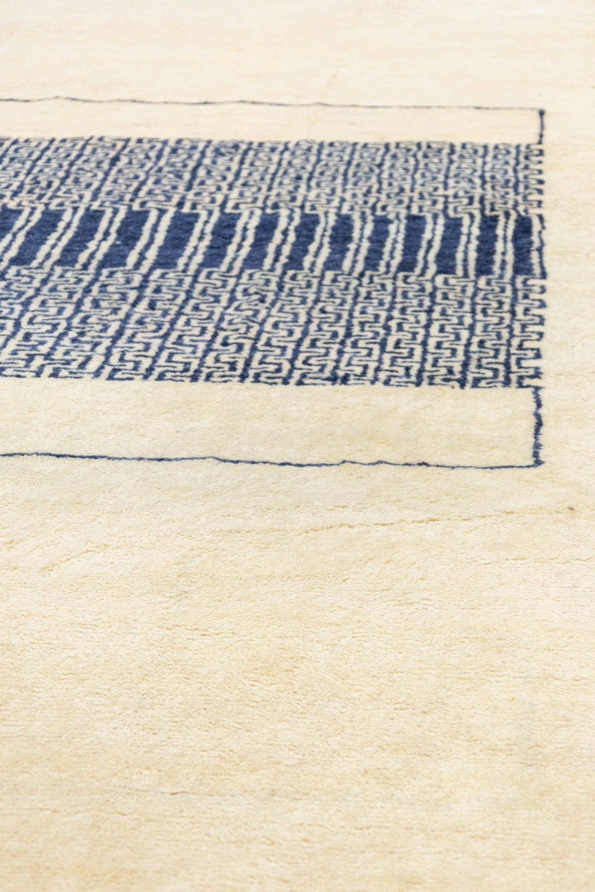 Art Deco Handwoven Contemporary Rug, J89765