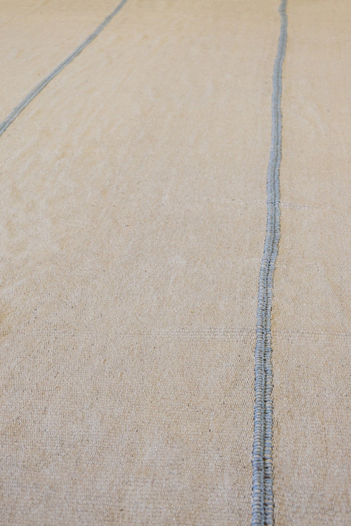 Chapan Stripe Handwoven Contemporary Rug, M88678