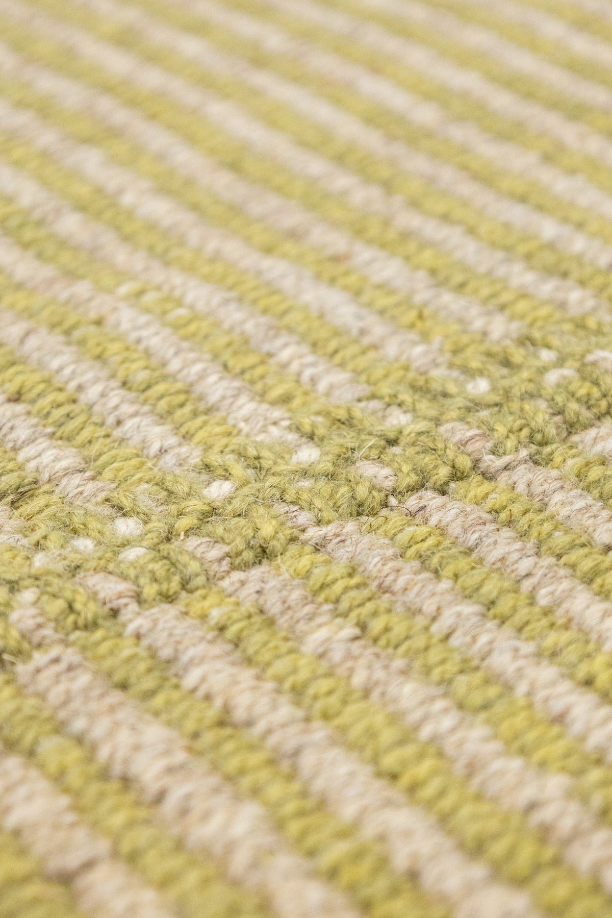 Chapan Stripe Handwoven Contemporary Rug, M88681