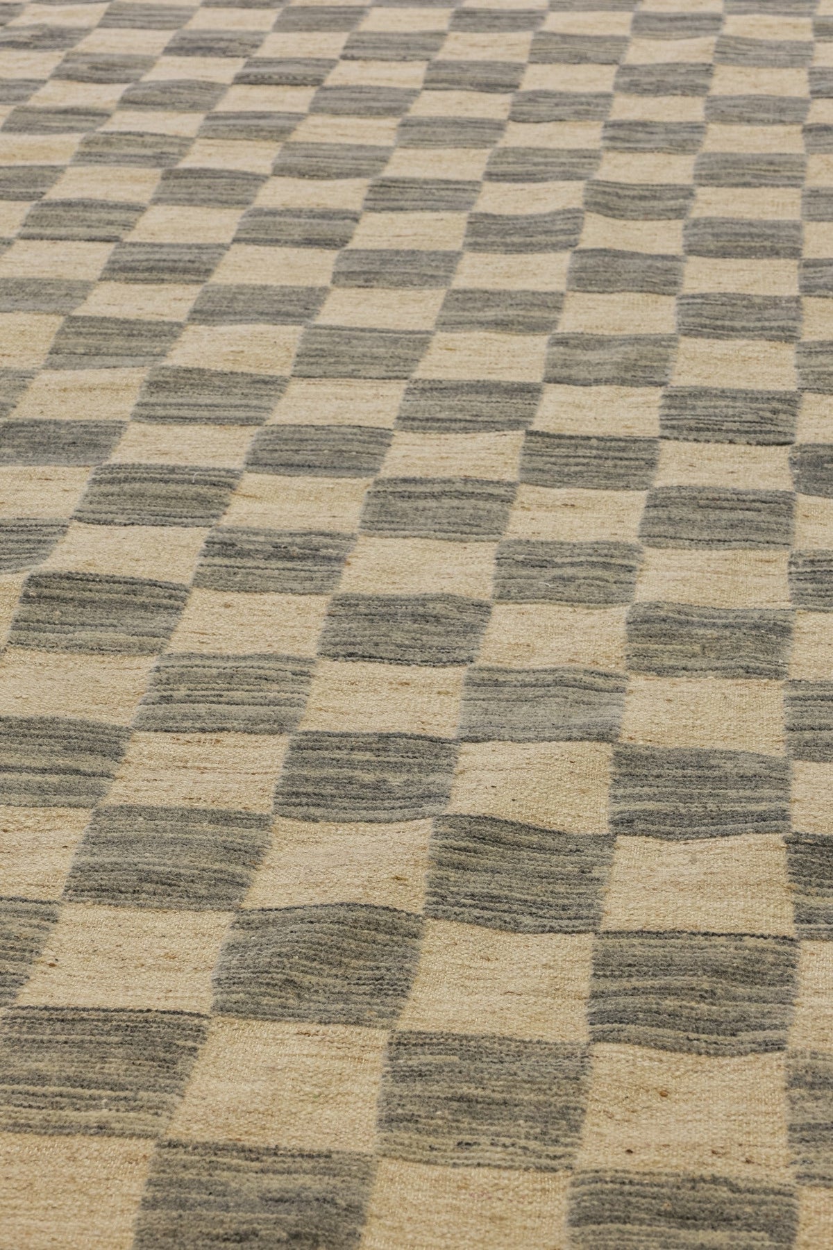 Checkerboard Handwoven Contemporary Rug, J80855