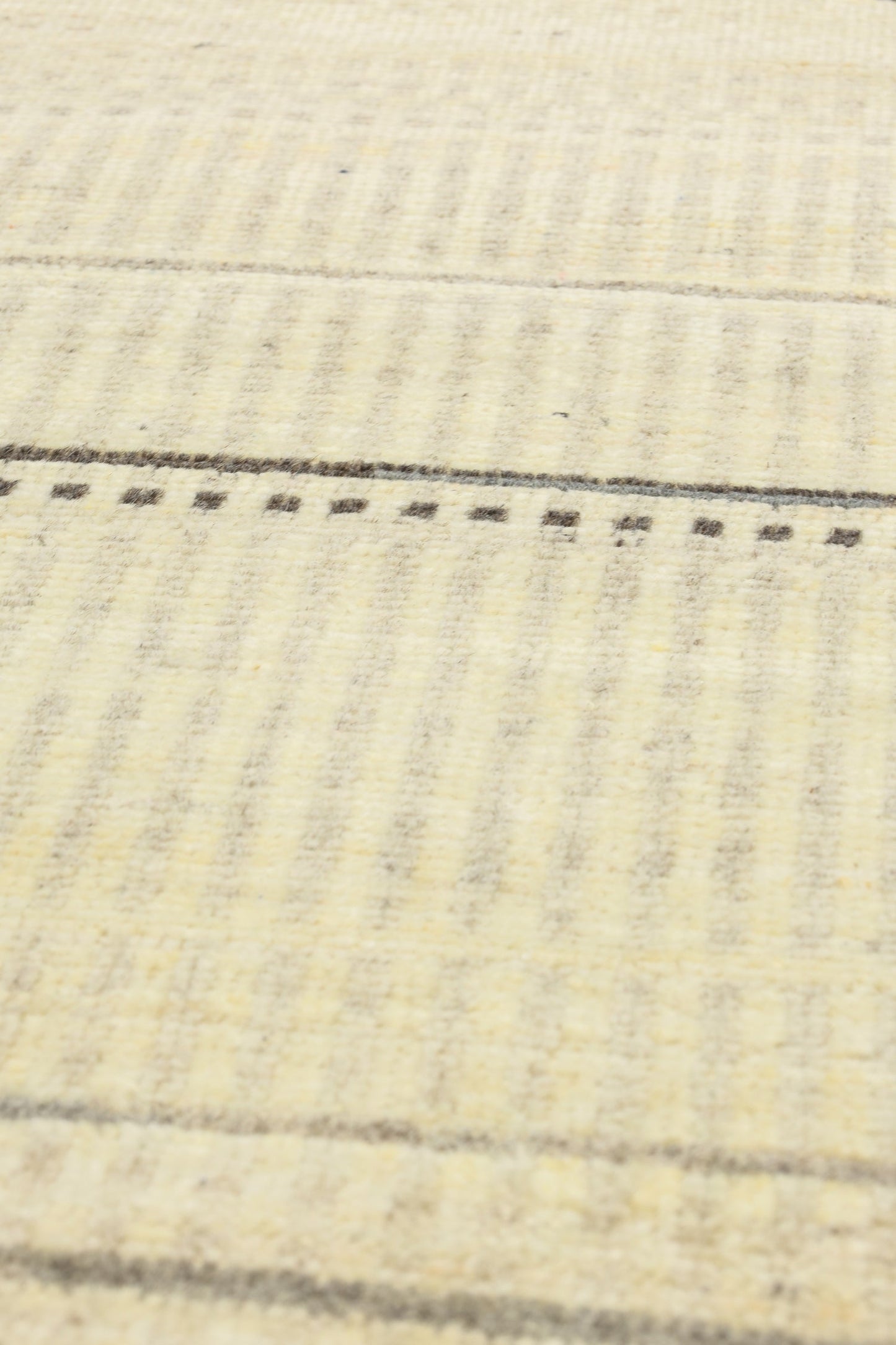 Cicim Handwoven Contemporary Rug, J80623