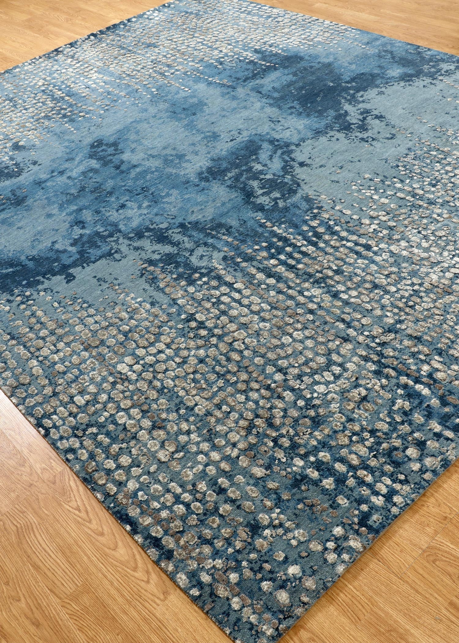 Dewdrop Handwoven Contemporary Rug, J69040