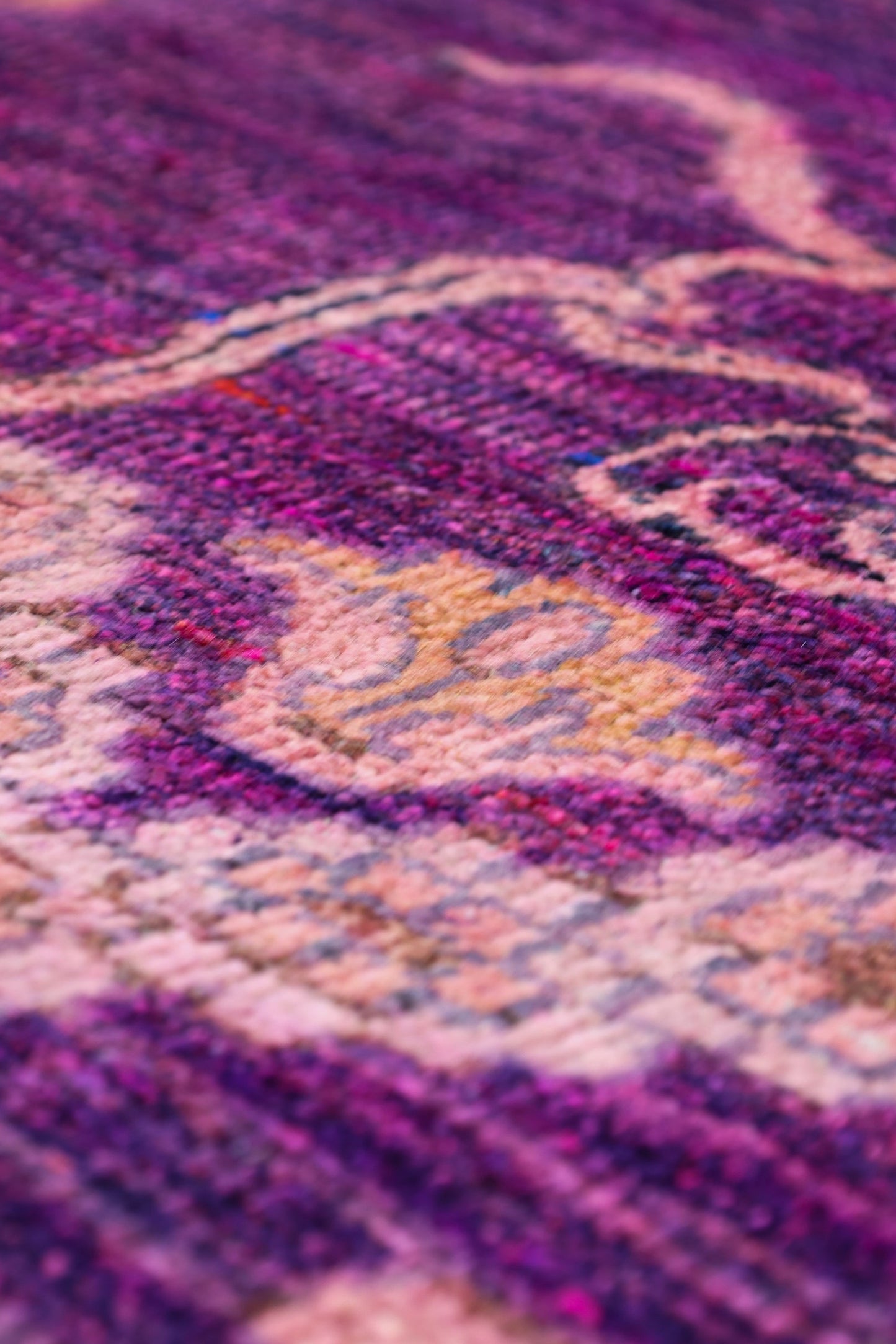Dragon Handwoven Contemporary Rug, J80560