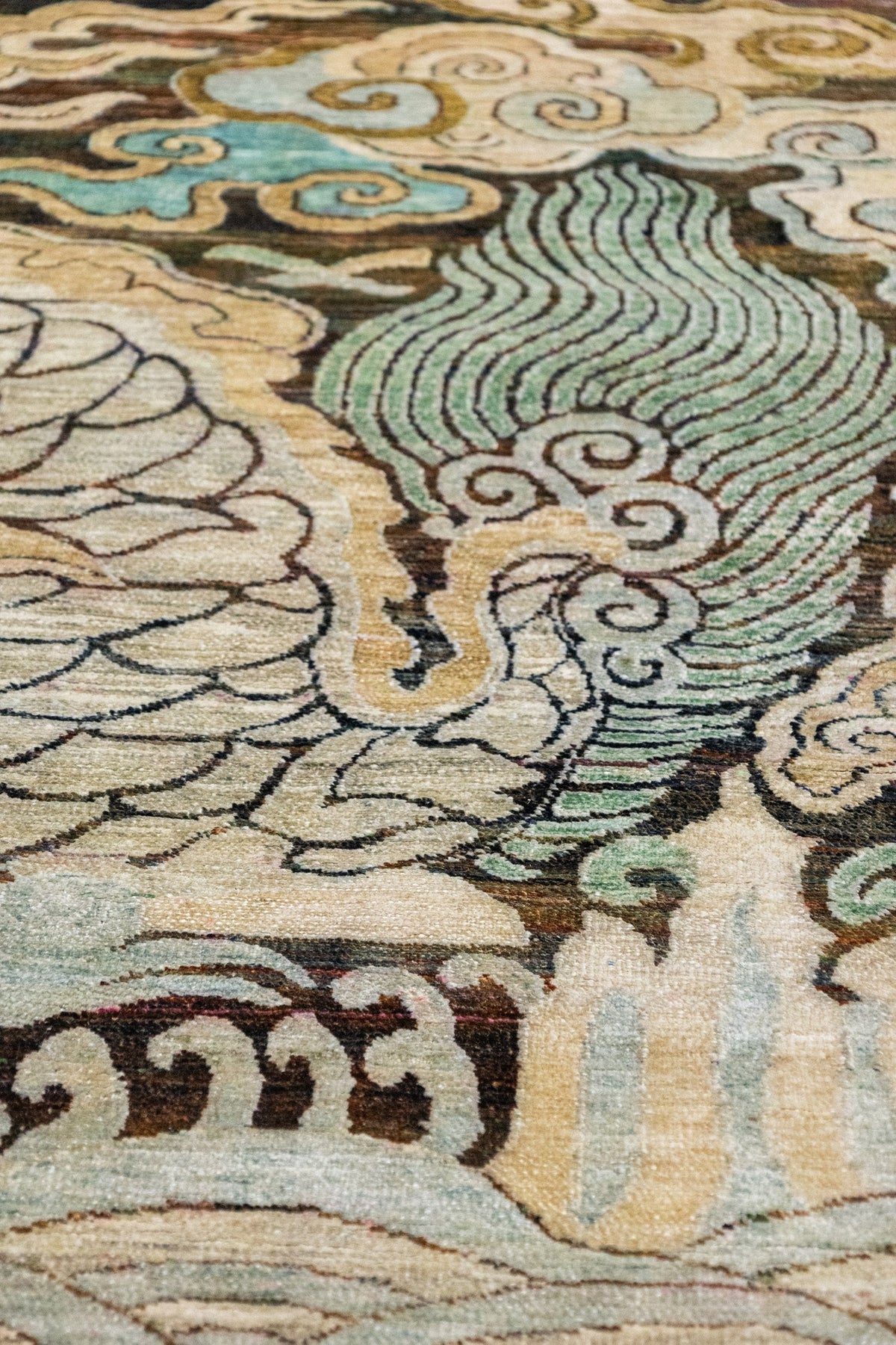 Dragon Handwoven Contemporary Rug, J88440