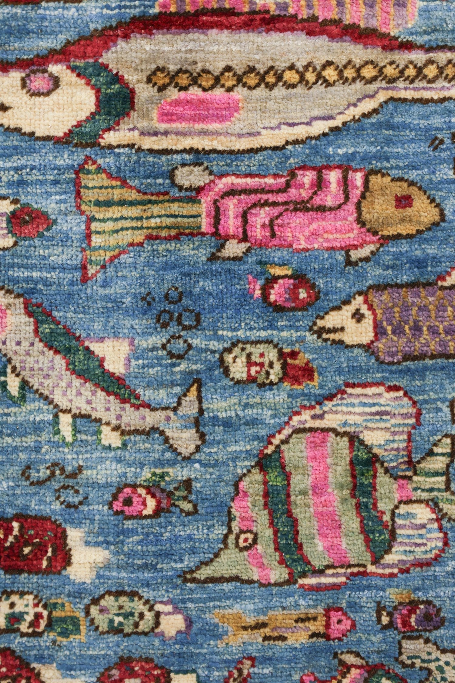Fish Handwoven Contemporary Rug, J75600