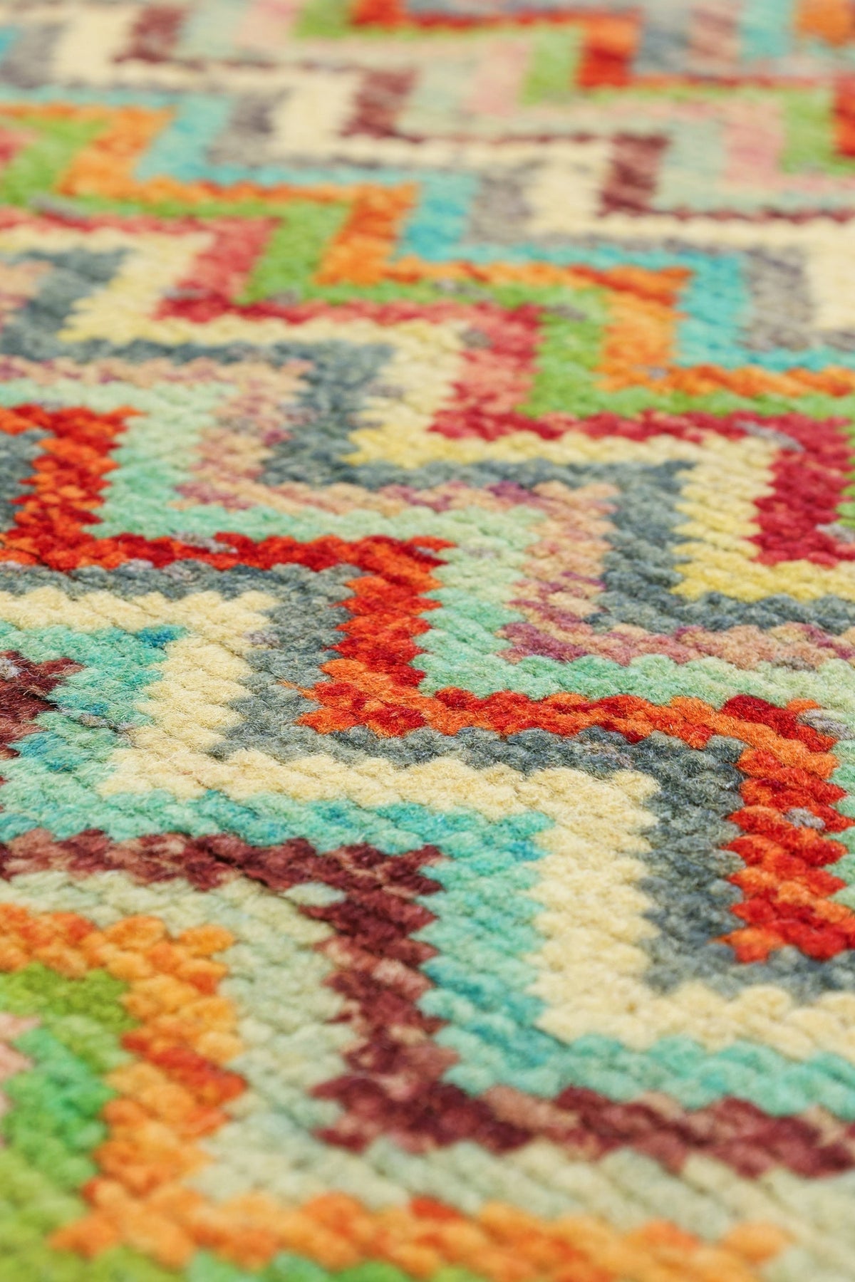 Flame Stitch Handwoven Contemporary Rug, J79476