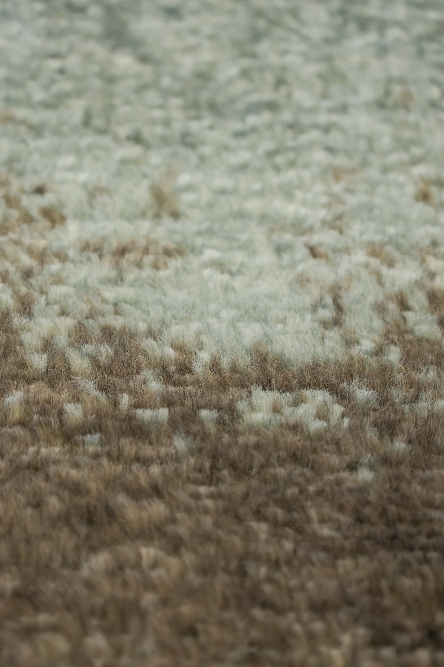 Gabbeh Handwoven Contemporary Rug, J71271