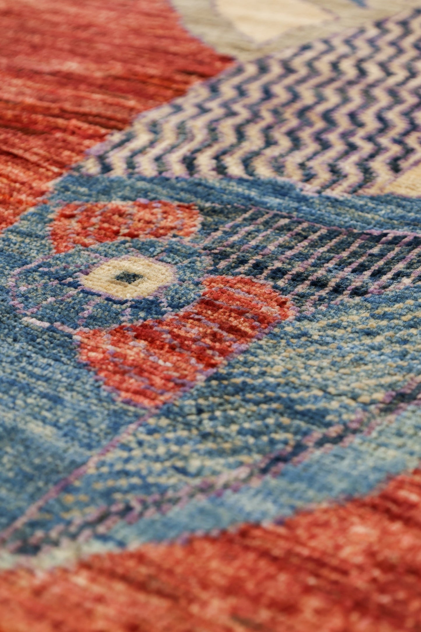 Large Fish Handwoven Contemporary Rug, J80300