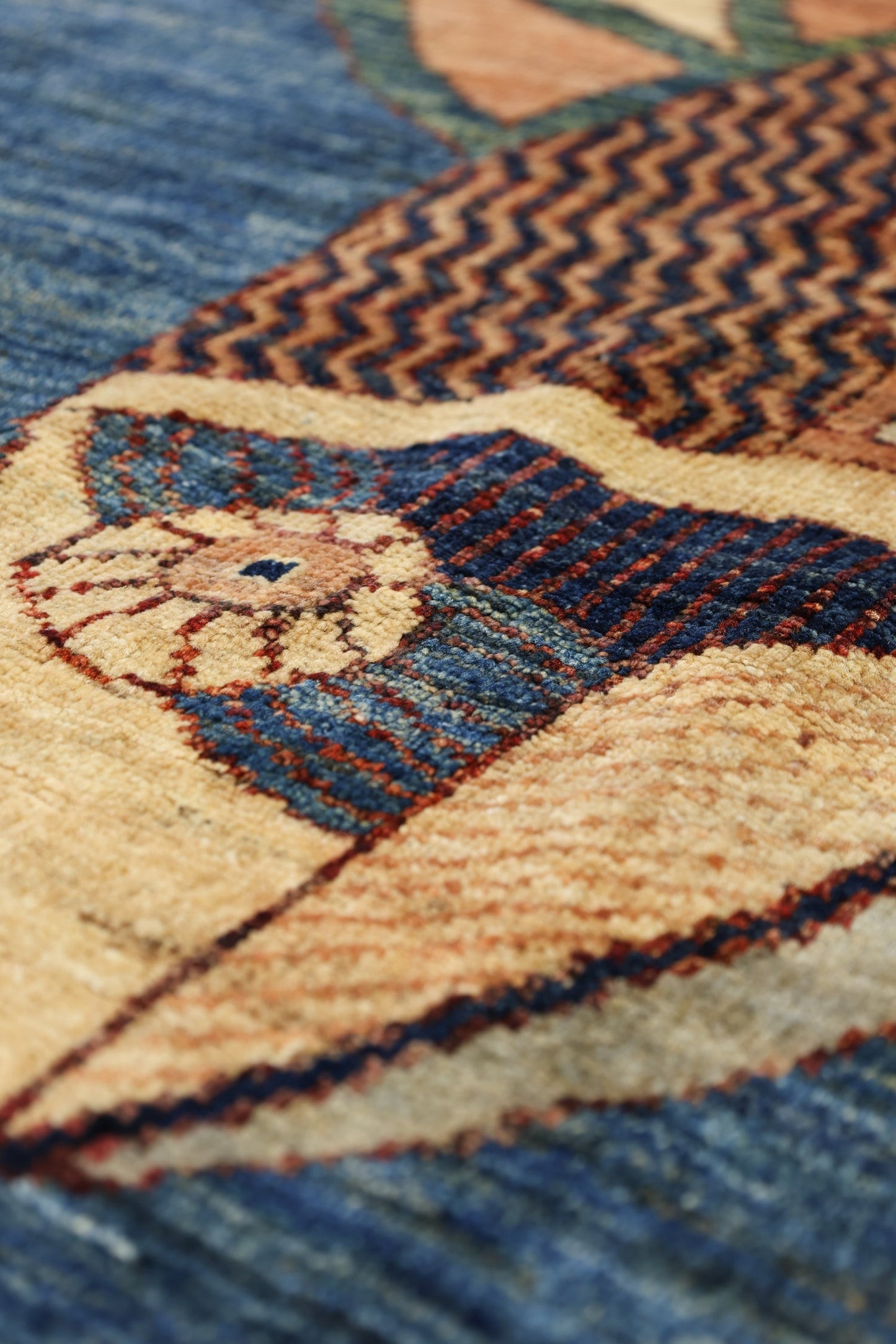 Large Fish Handwoven Contemporary Rug, J80301