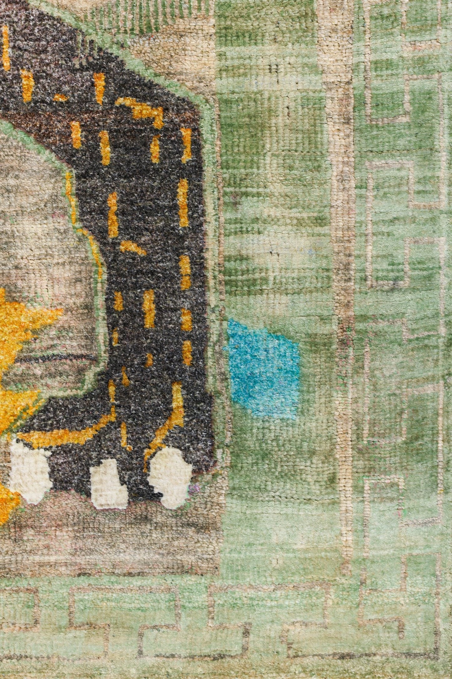 Lion Handwoven Contemporary Rug, J80599