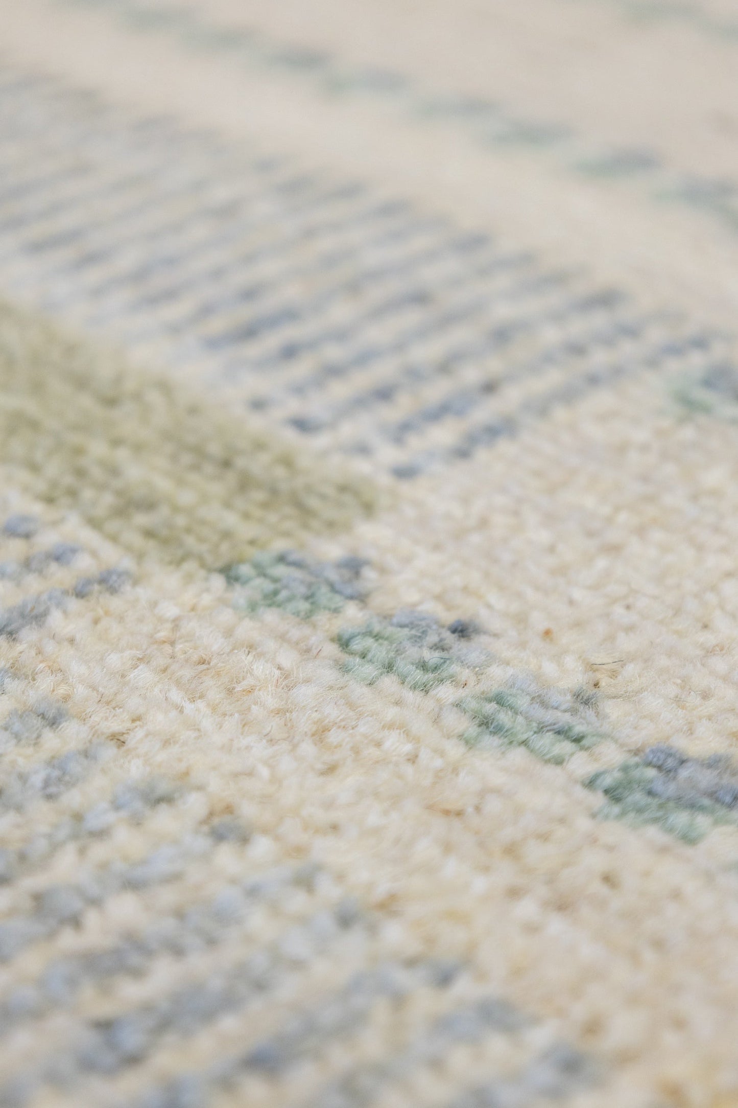 Madras Handwoven Contemporary Rug, J88876