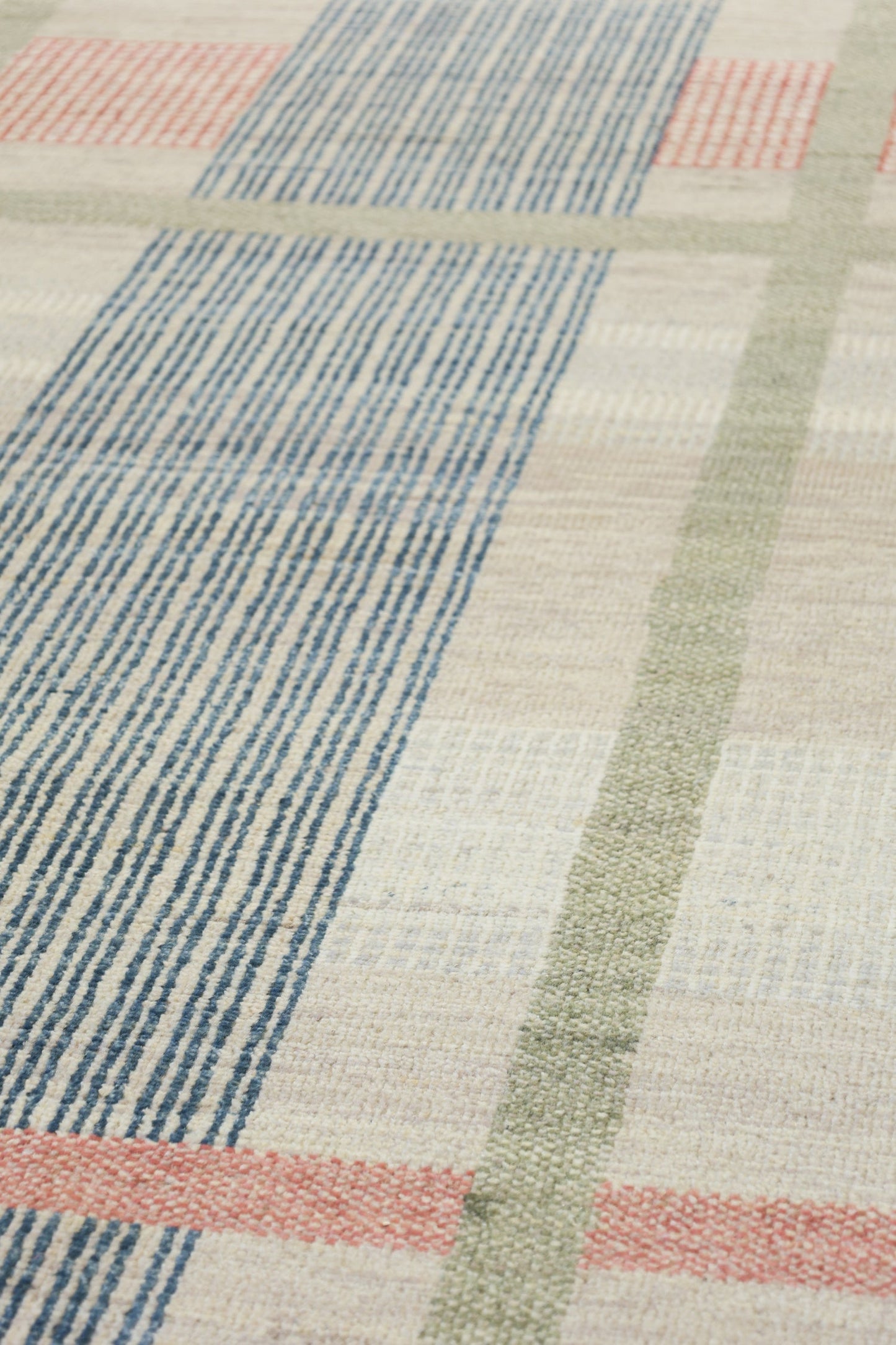 Madras 1360 Handwoven Contemporary Rug, J80014