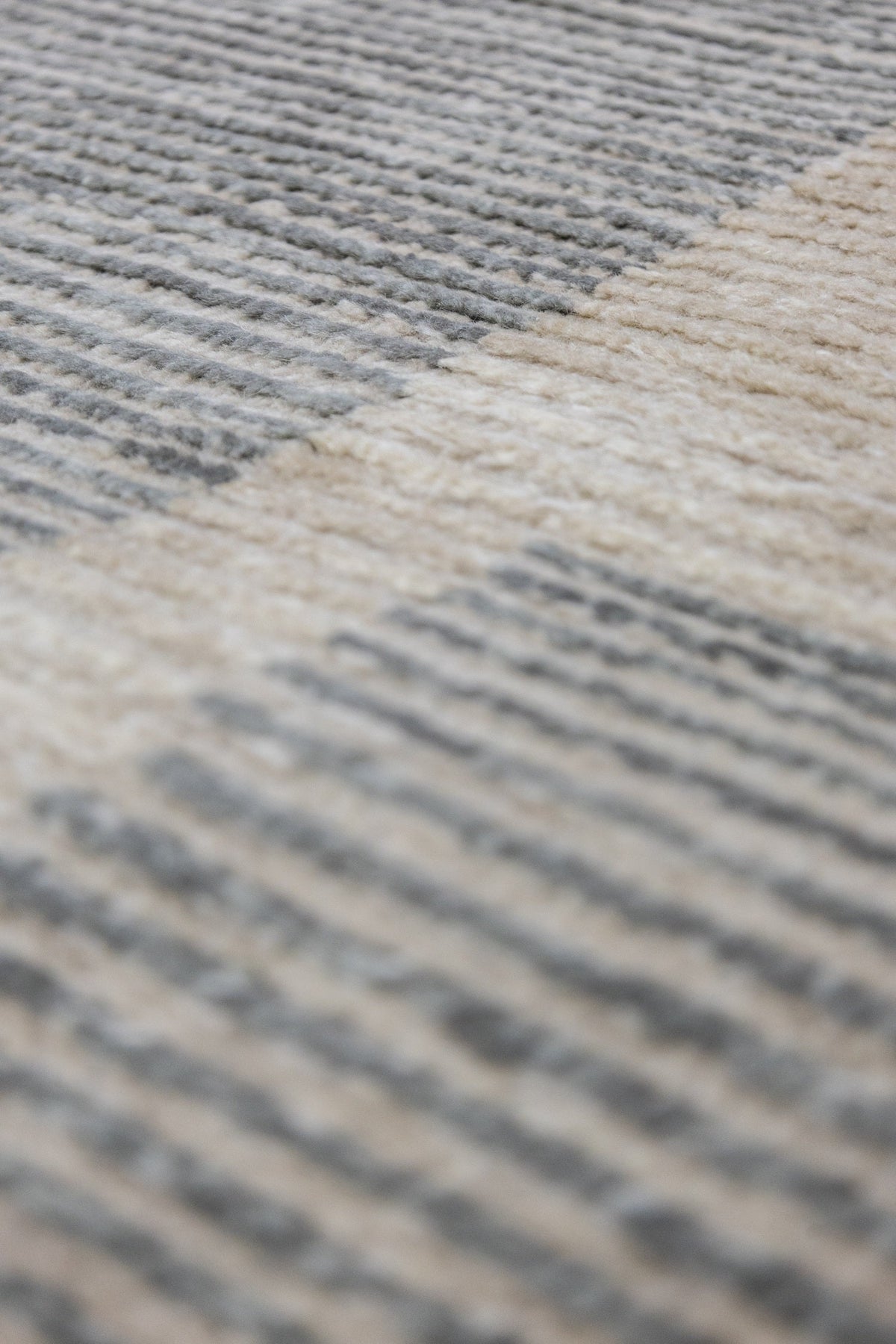 Mid-Century Madras Contemporary Rug, J89971