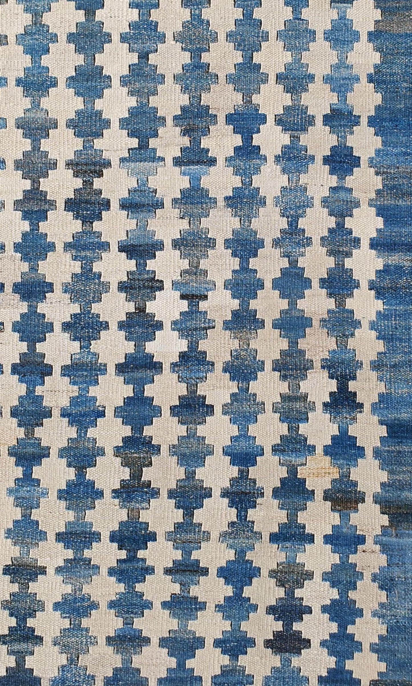 Modern Kilim Handwoven Contemporary Rug, J80110