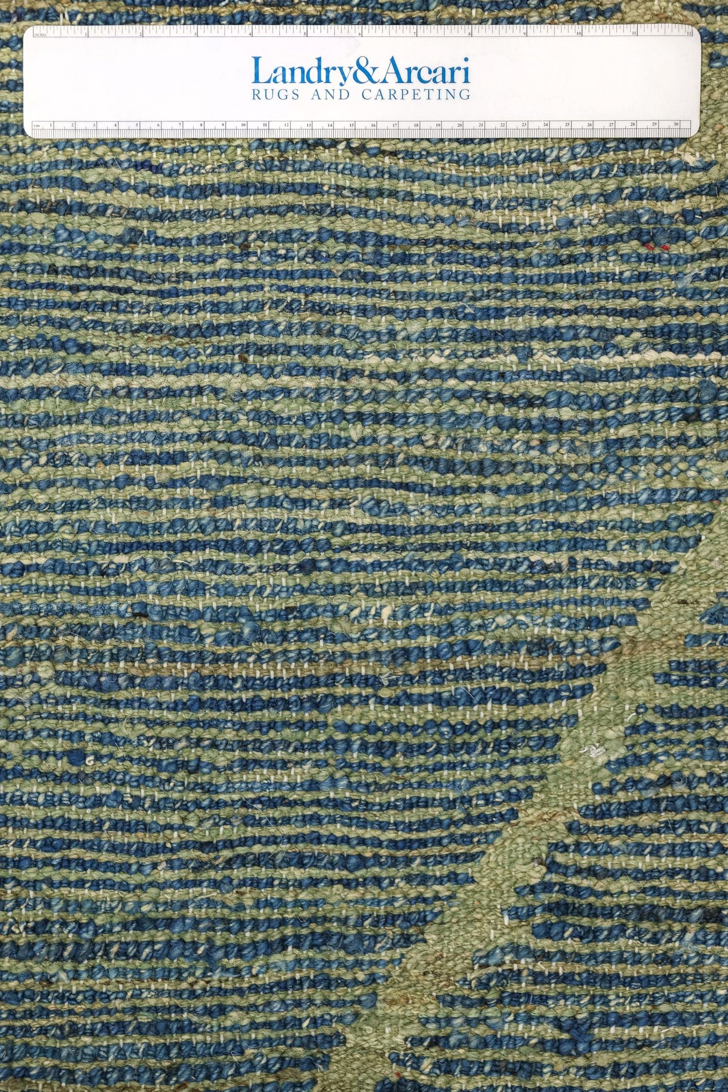 Moroccan Handwoven Contemporary Rug, J81318
