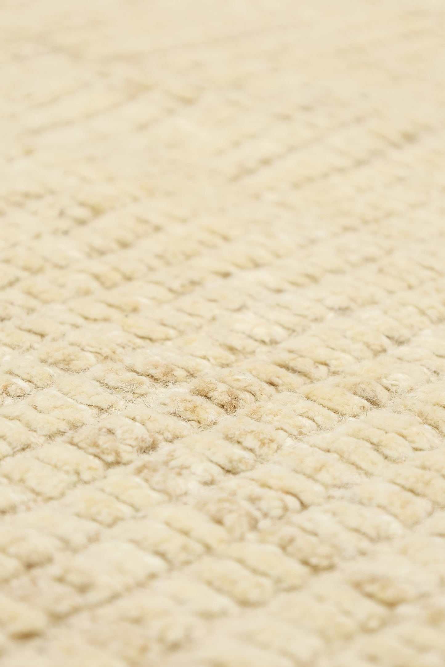 Moroccan Handwoven Contemporary Rug, J81325