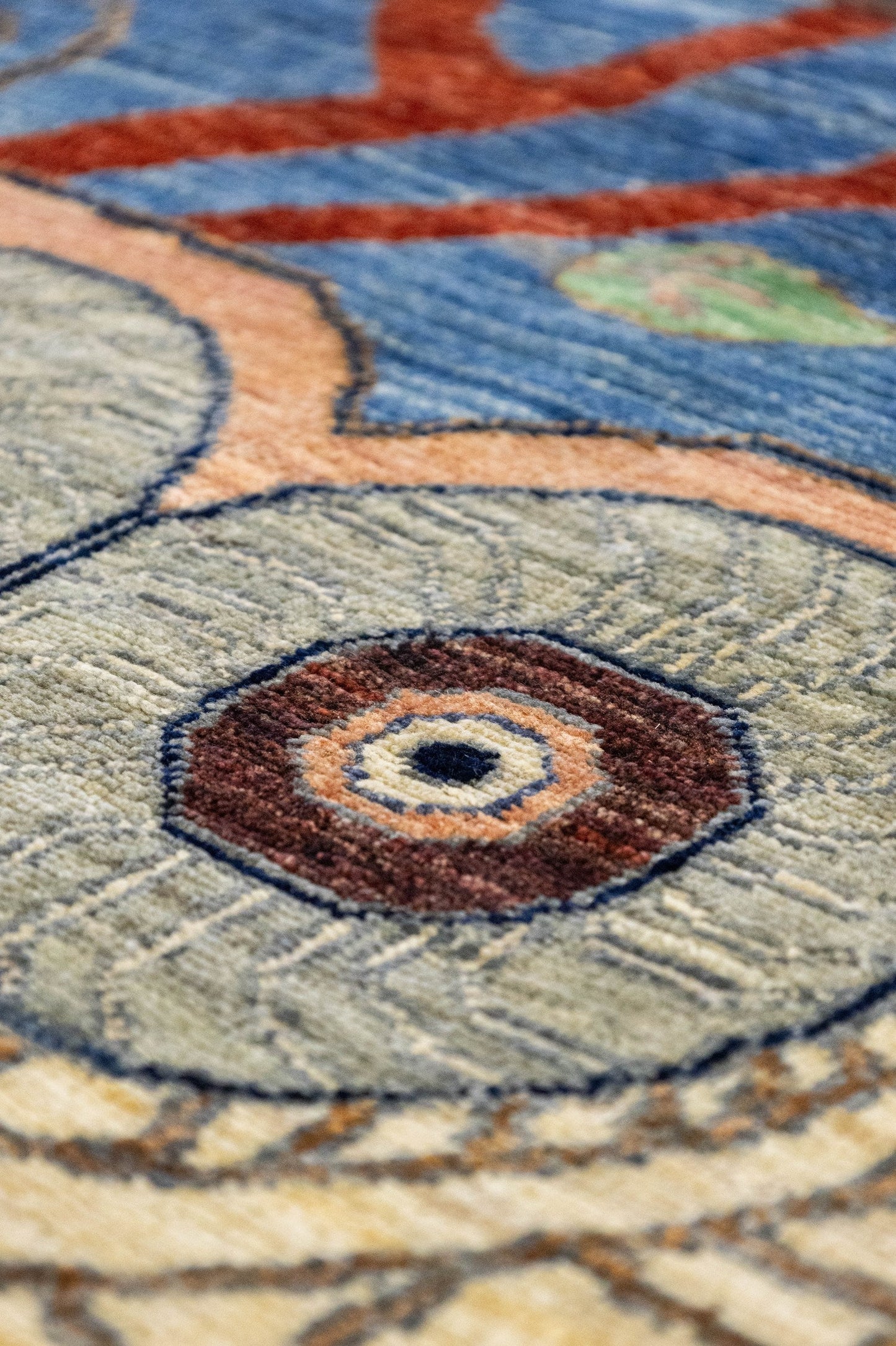 Night Owl Handwoven Contemporary Rug, J86186