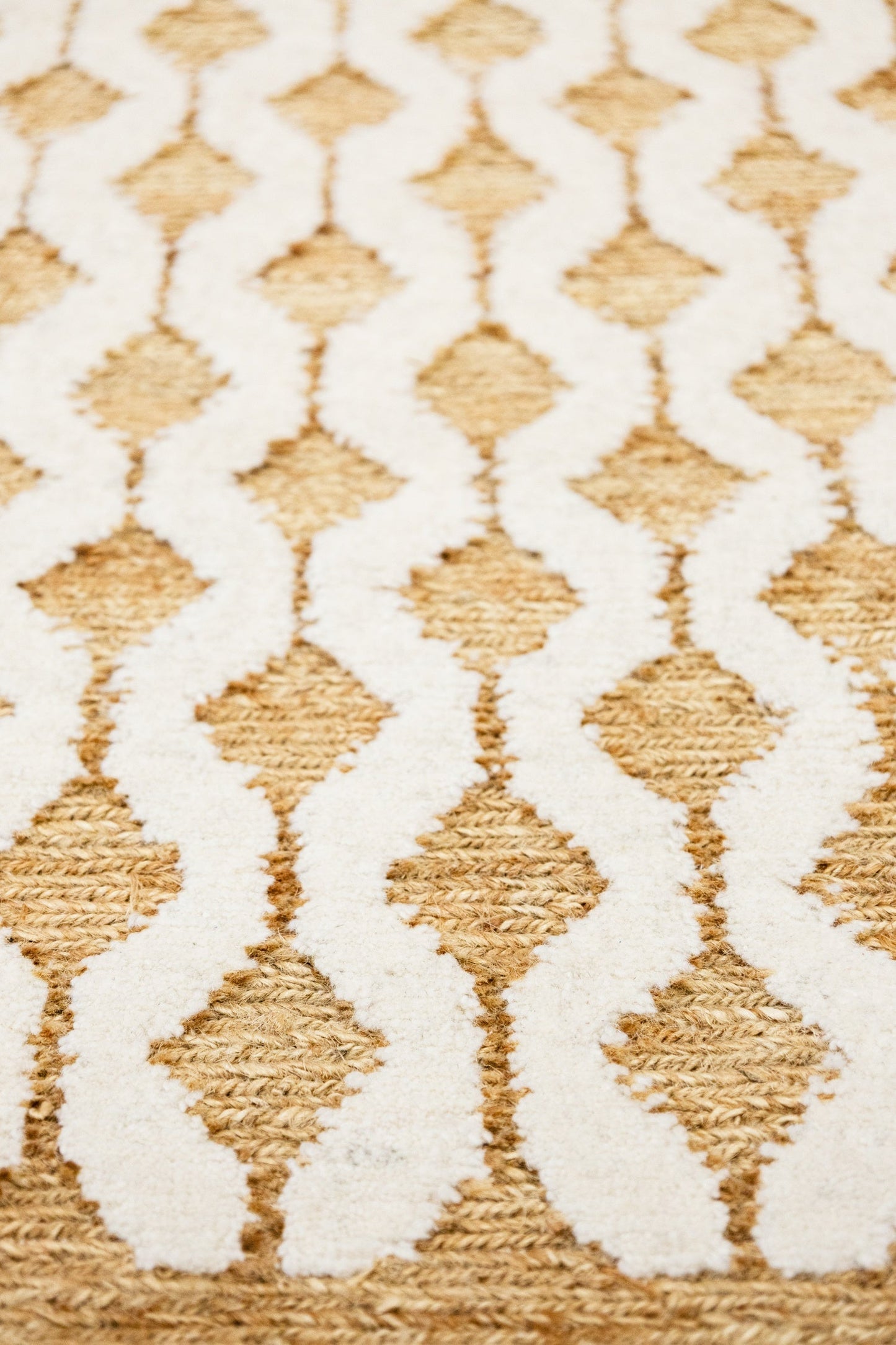 Nomad Link Handwoven Contemporary Rug