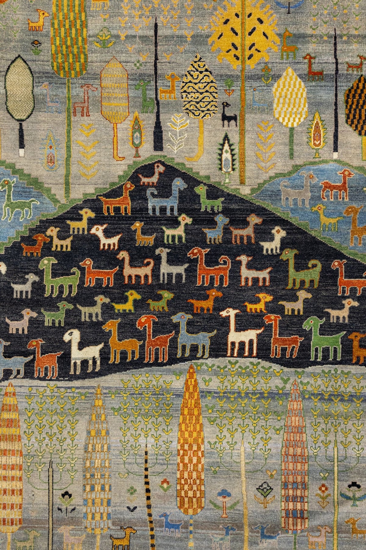 Pictorial Bakshaish Handwoven Contemporary Rug, J89697