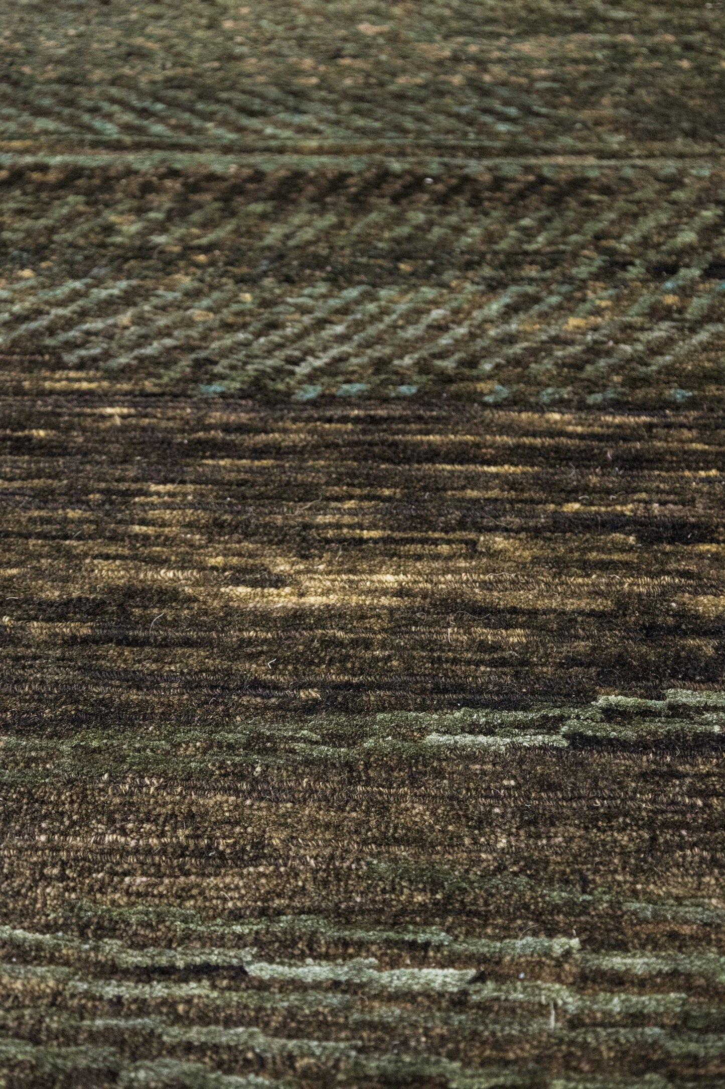 Plume Handwoven Contemporary Rug