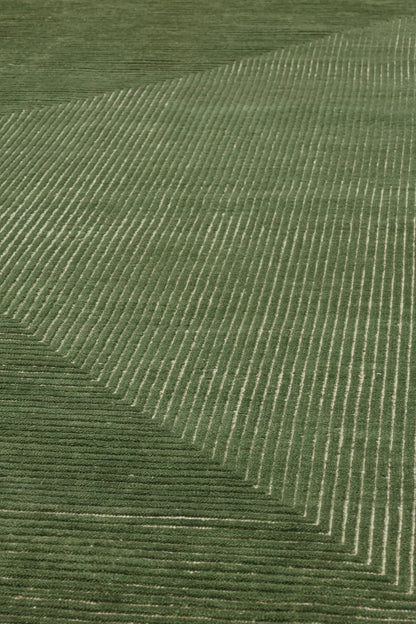 Pyramid Handwoven Contemporary Rug, J80814