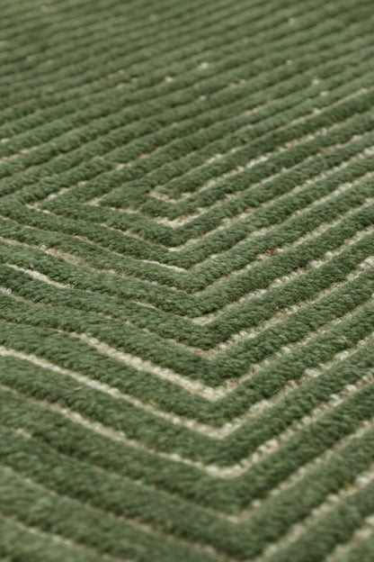 Pyramid Handwoven Contemporary Rug, J80814