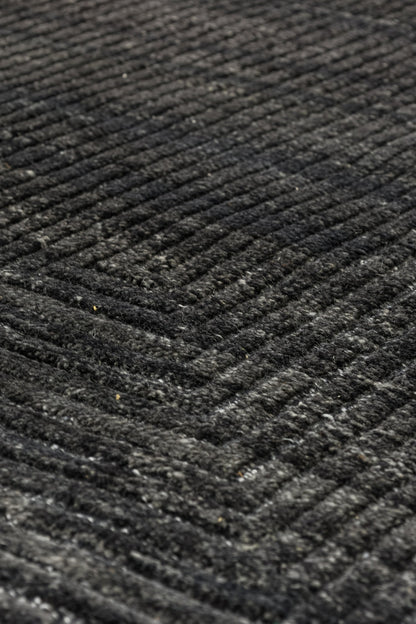 Pyramid Handwoven Contemporary Rug, J80816