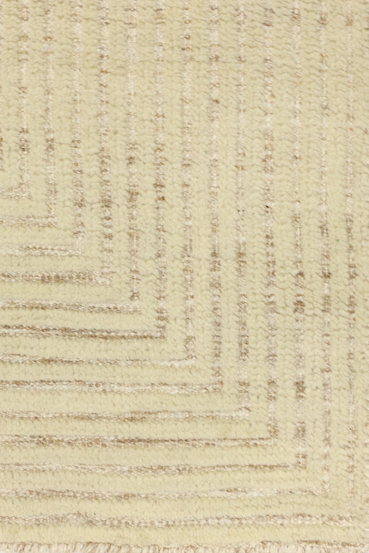 Pyramid Handwoven Contemporary Rug, J80858