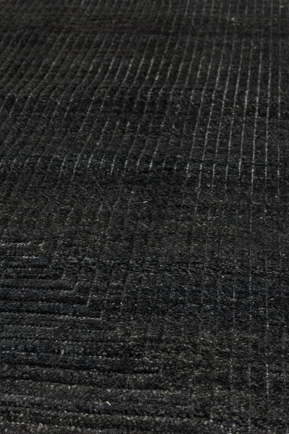 Pyramid Handwoven Contemporary Rug, J80869
